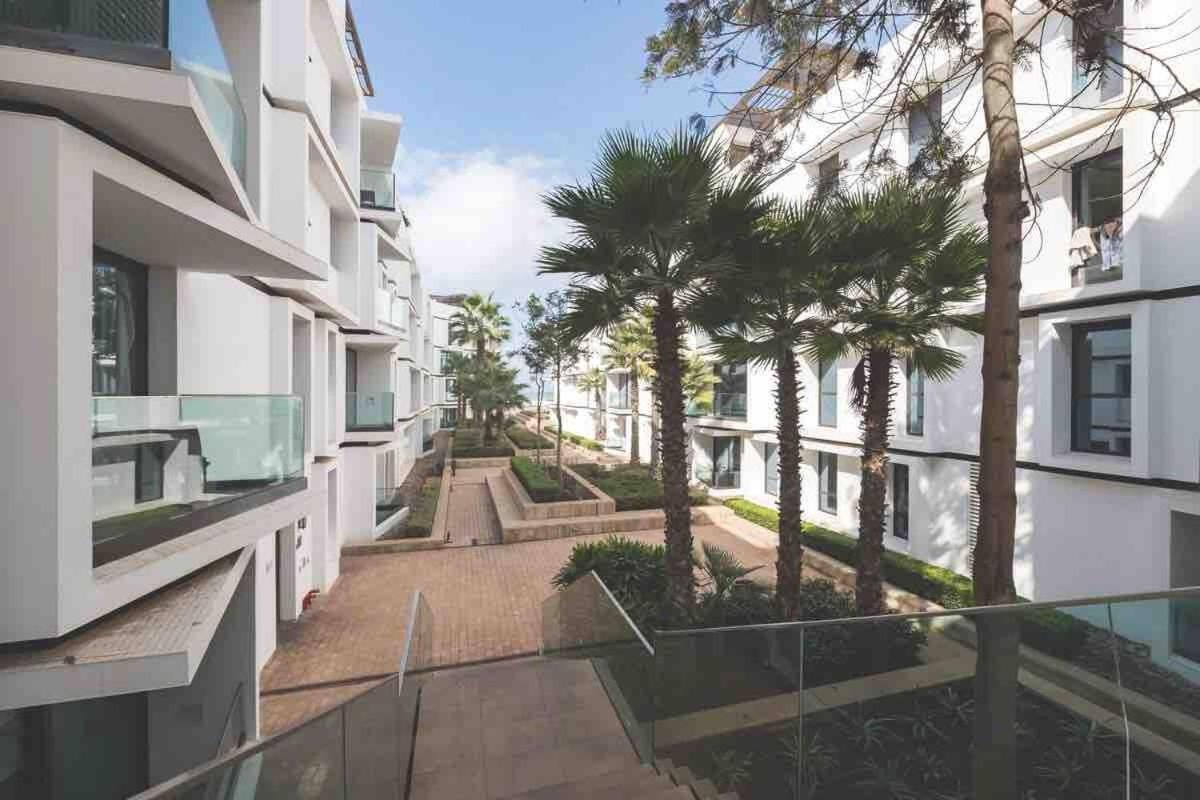 Apartment Luxurious Flat Anfaplace, Access Casablanca